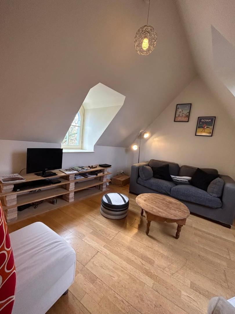 Le Square : Appartement Climatise En Centre Ville Poitiers Exterior foto